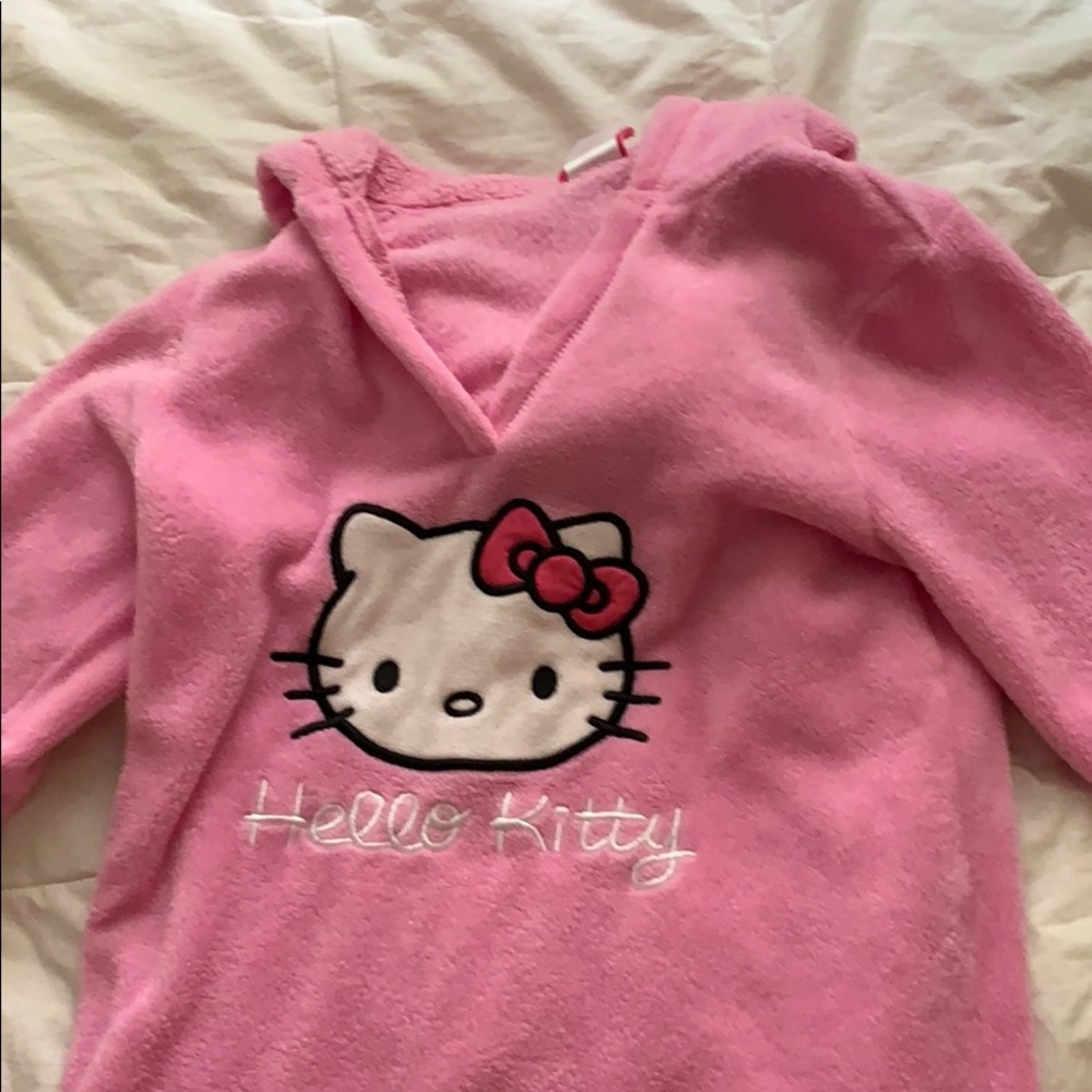 Hello Kitty Long Sweater